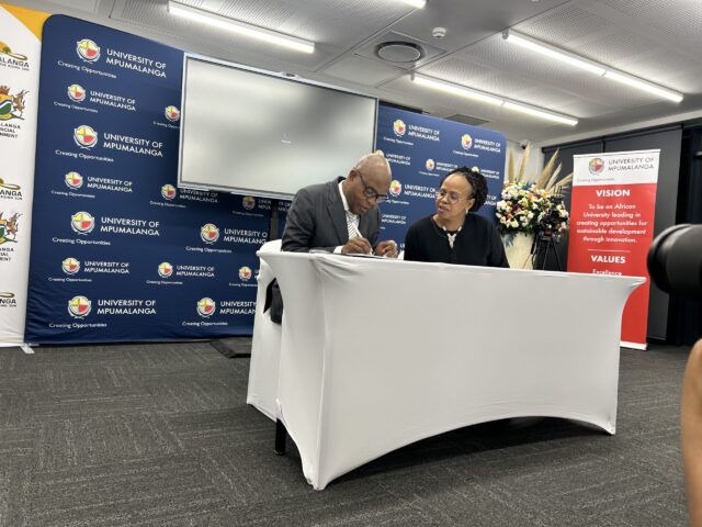 Jobs and Growth Pact Signed