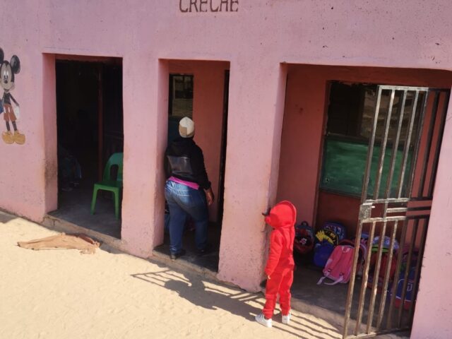 Crèche Rocked by Food and Wage Claims